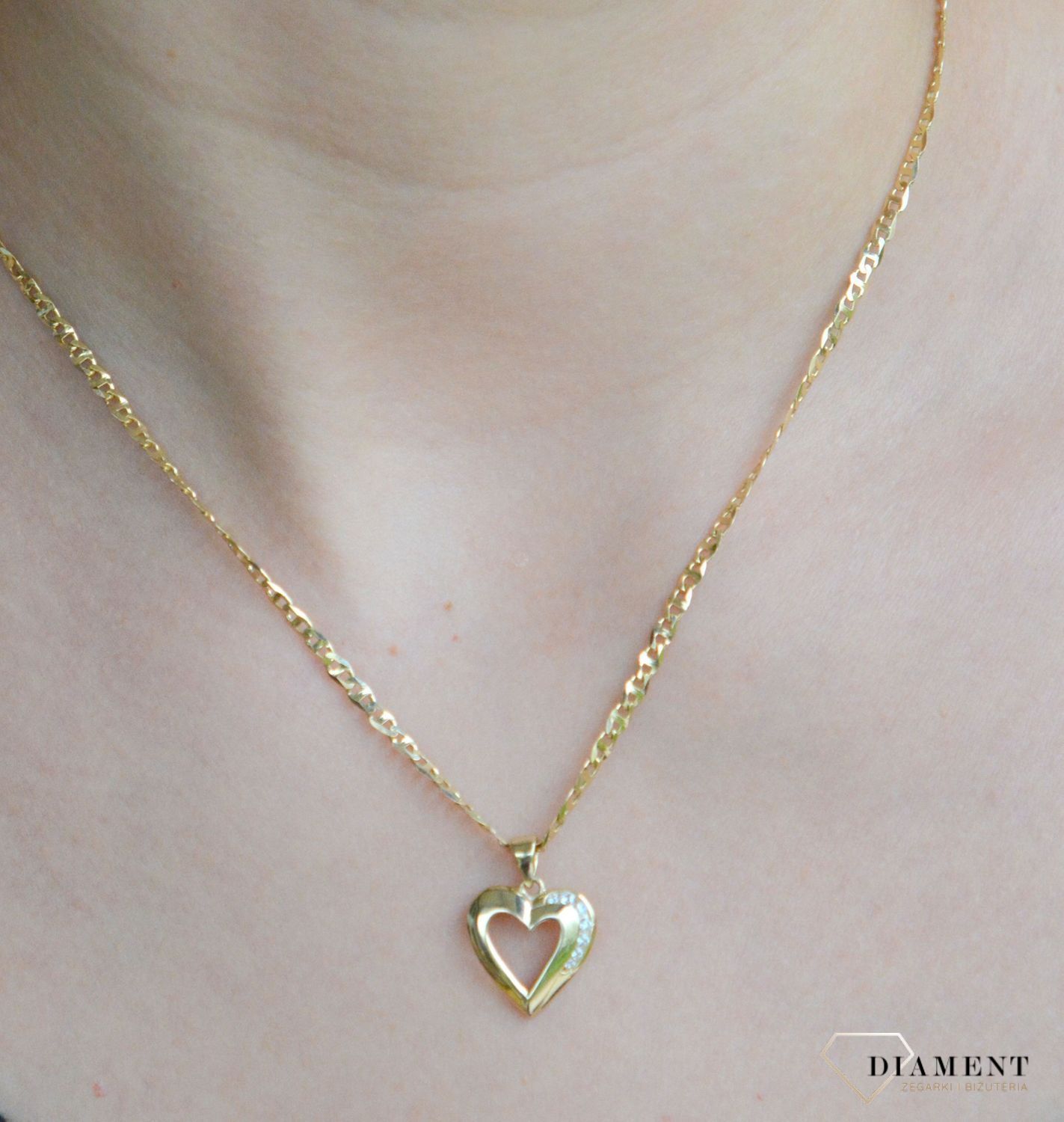 Złota zawieszka 375 Serce z cyrkonią ZA 4657 375.jpg